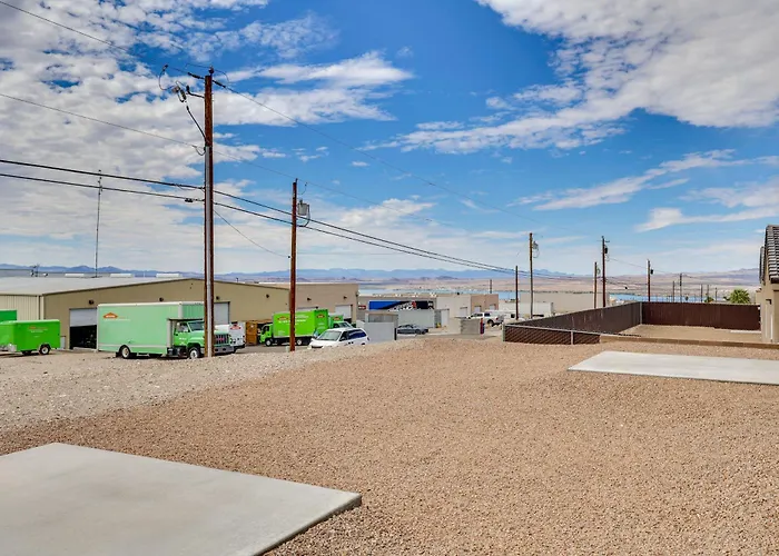 3 Mi To Havasu: W/ Mountain & View Holiday home *