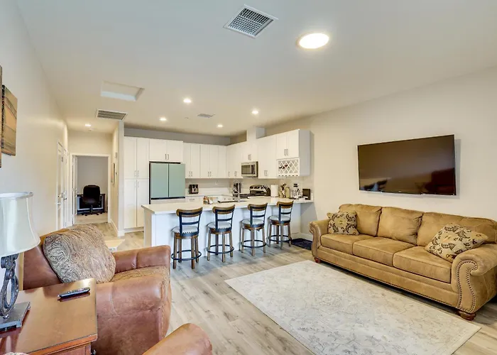 3 Mi To Havasu: W/ Mountain & View Holiday home